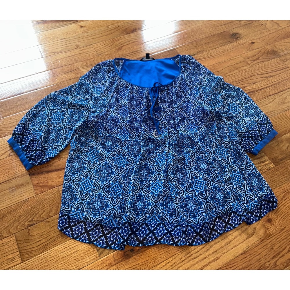Zac & Rachel Woman Blue Medallion Tile Print Layered Blouse Tie Neck 2X
